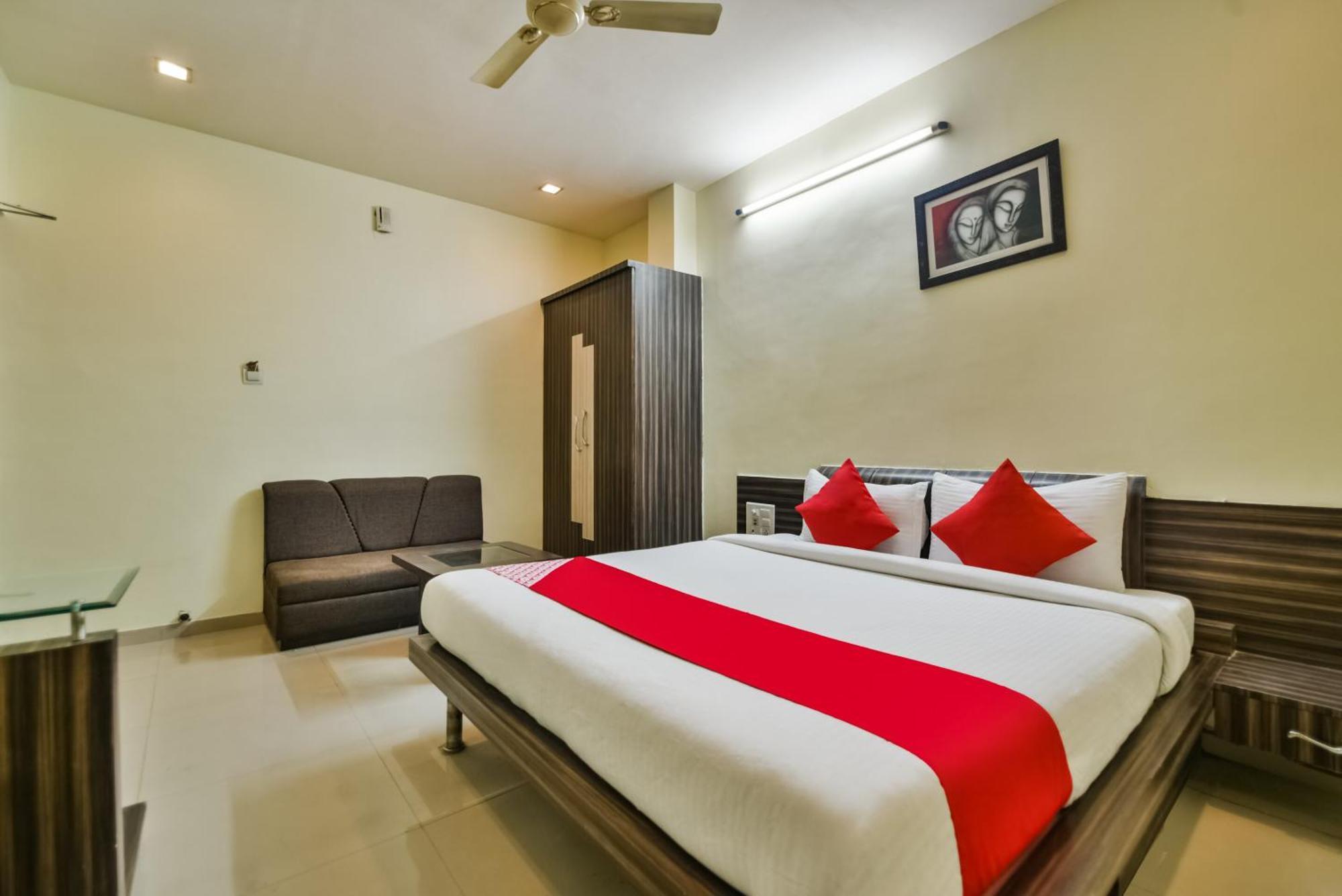 Oyo Hotel Ajanta Hamirgarh 外观 照片