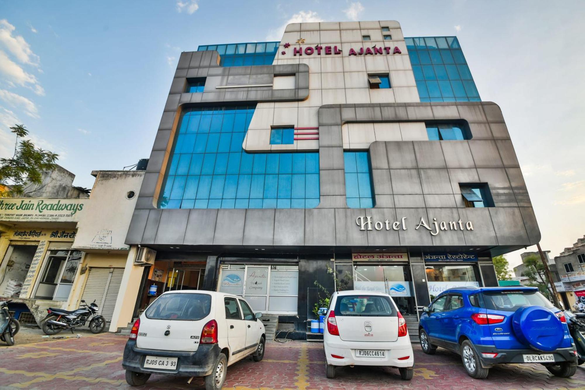 Oyo Hotel Ajanta Hamirgarh 外观 照片