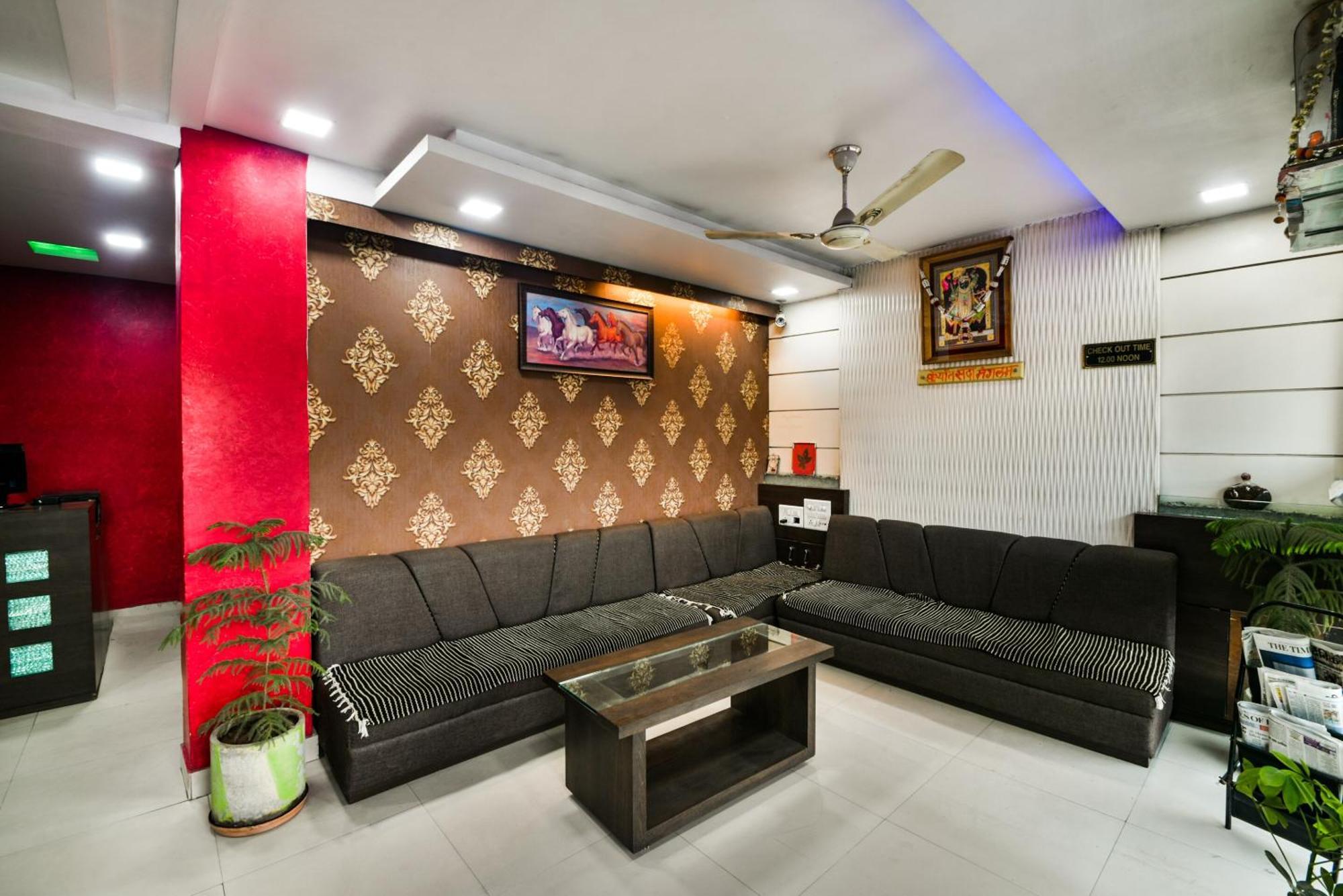 Oyo Hotel Ajanta Hamirgarh 外观 照片
