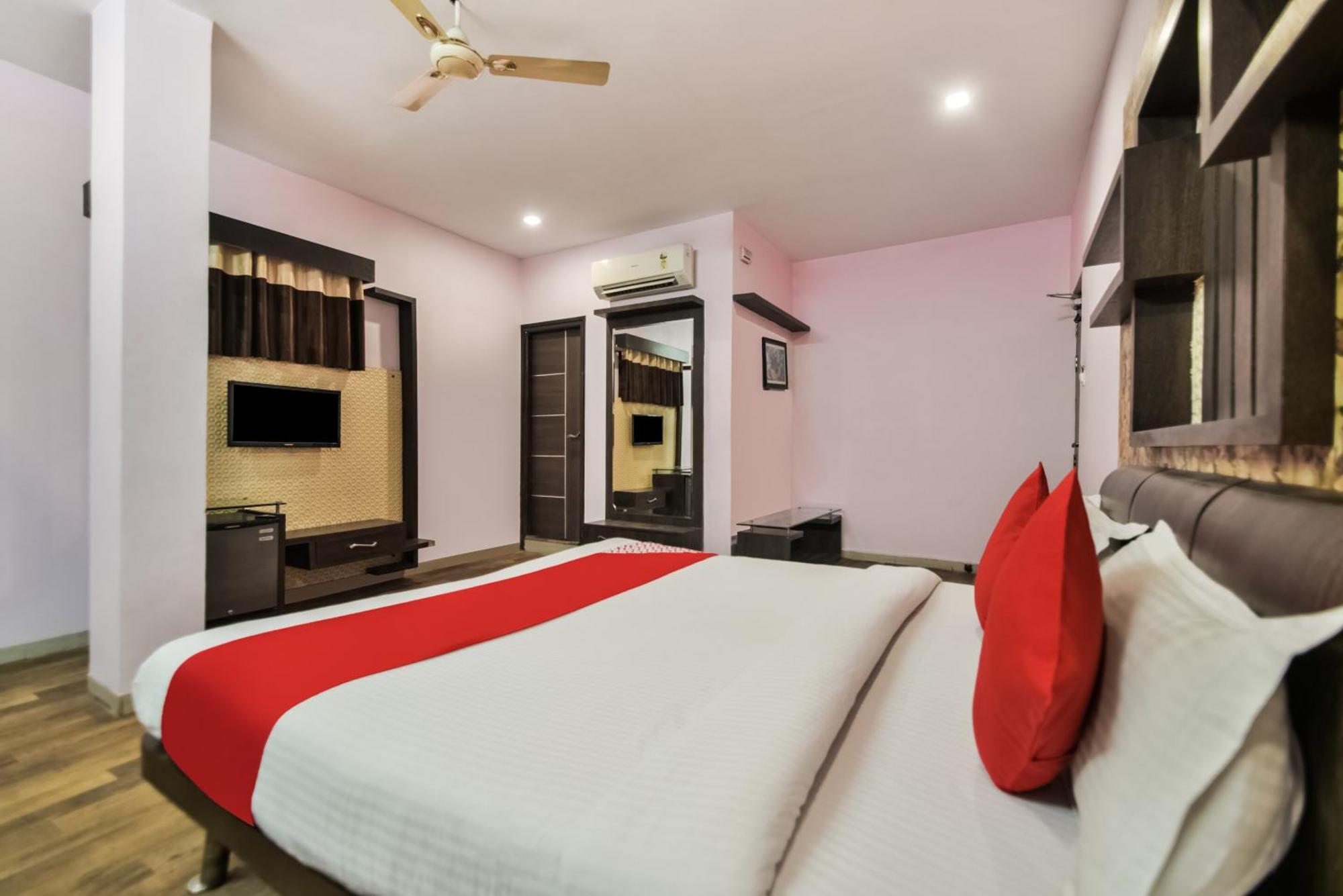 Oyo Hotel Ajanta Hamirgarh 外观 照片