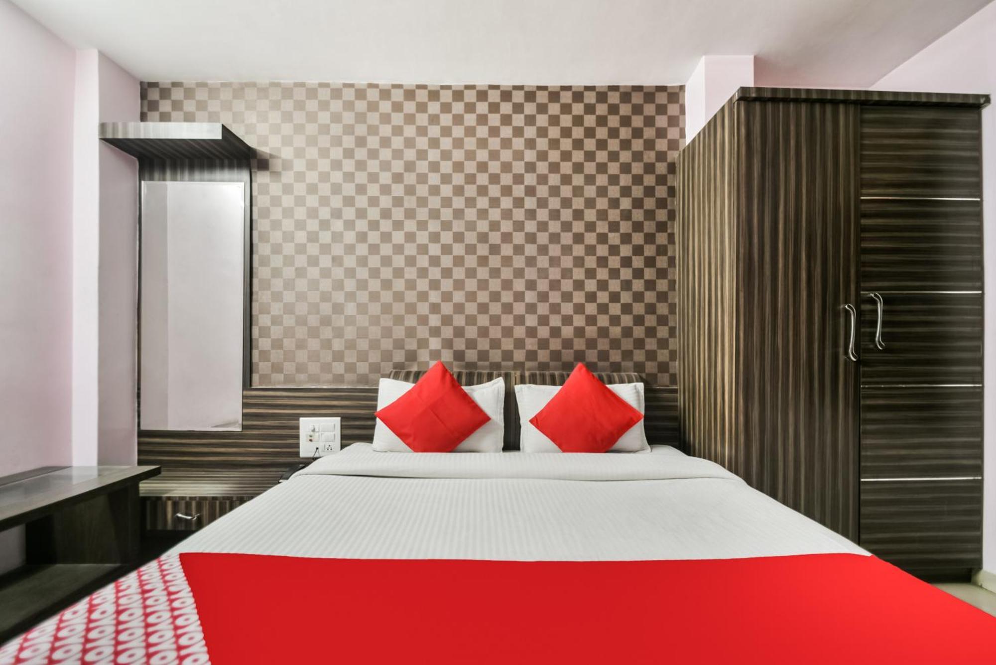 Oyo Hotel Ajanta Hamirgarh 外观 照片